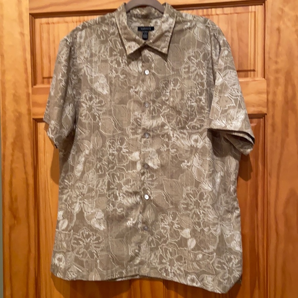 Men’s Hawaiian Shirt